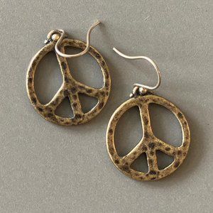 LUCKY BRAND - Peace Sign Earring